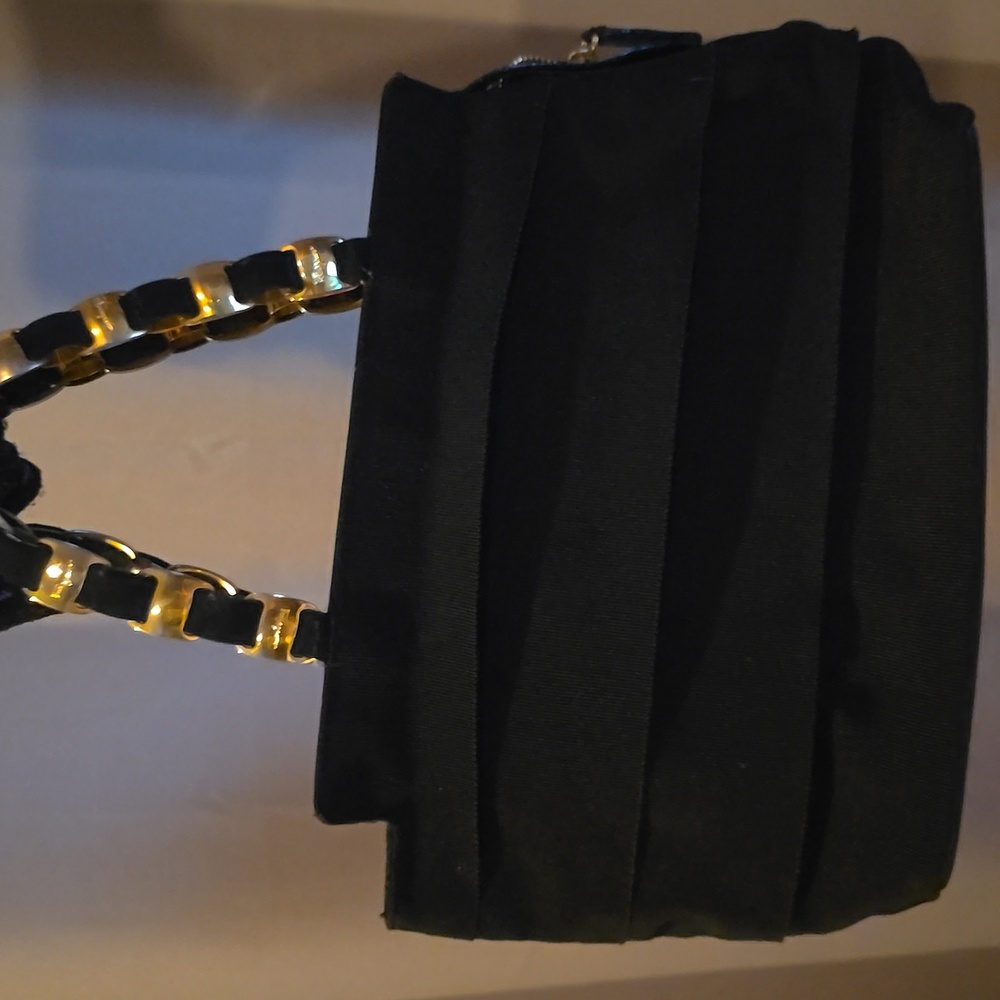 Salvatore Ferragamo Chain-Link Handle Bag - Picture 12 of 13